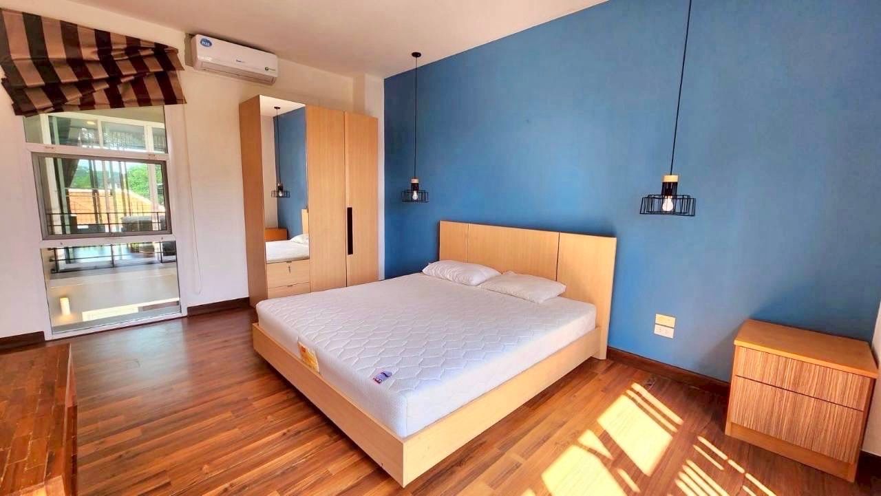 4 卧室 独立房屋 出租 在  - Image 3