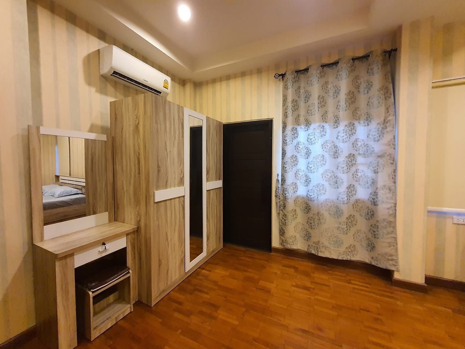 uploads/efe1bc97-da39-4732-9026-bc1cbf882b7a/15065c9b-e117-4da2-9f8a-a6481c80797a