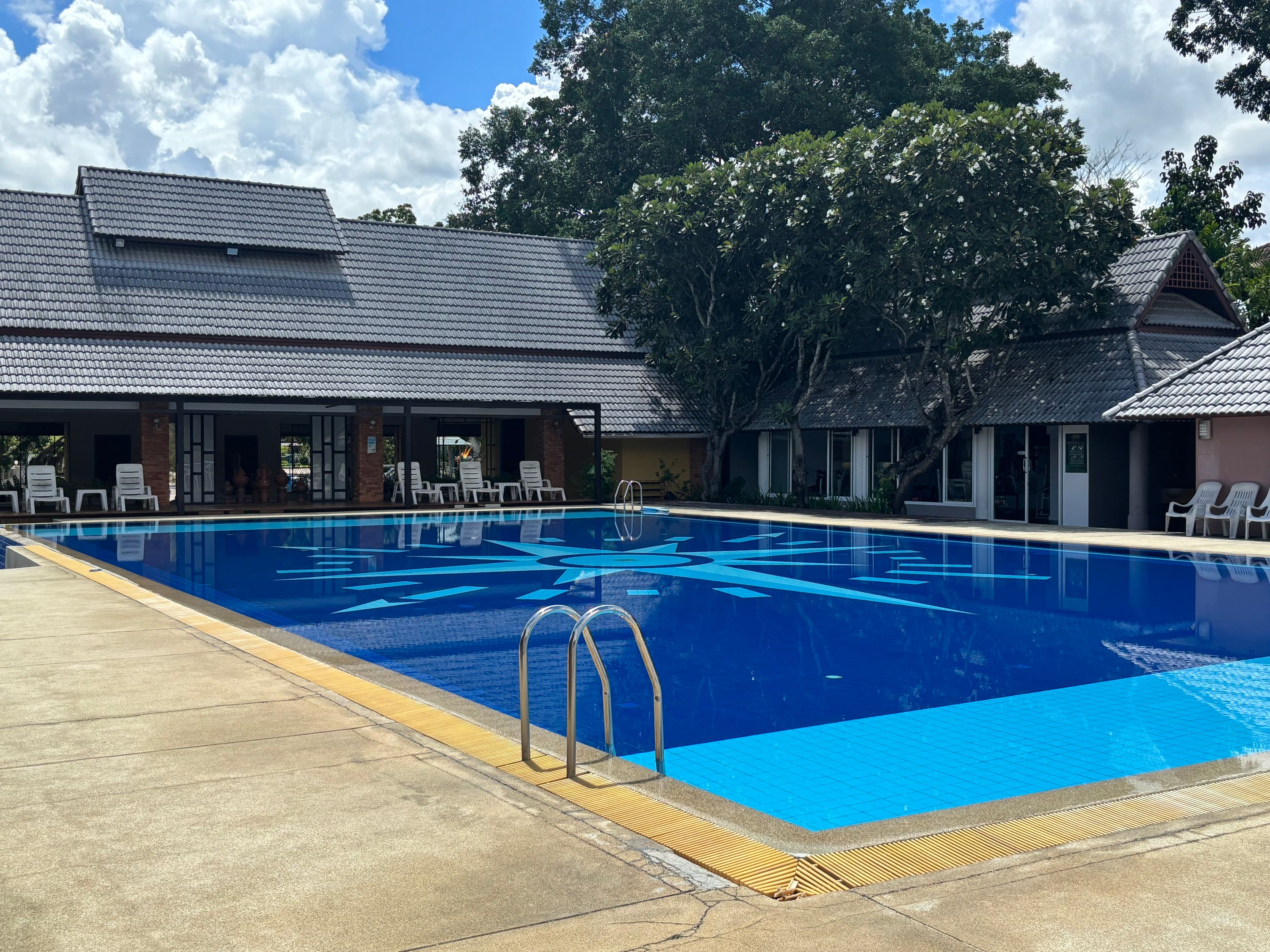 uploads/efe1bc97-da39-4732-9026-bc1cbf882b7a/15894c67-d6bf-49a5-8aa1-55ab8f4d04c7