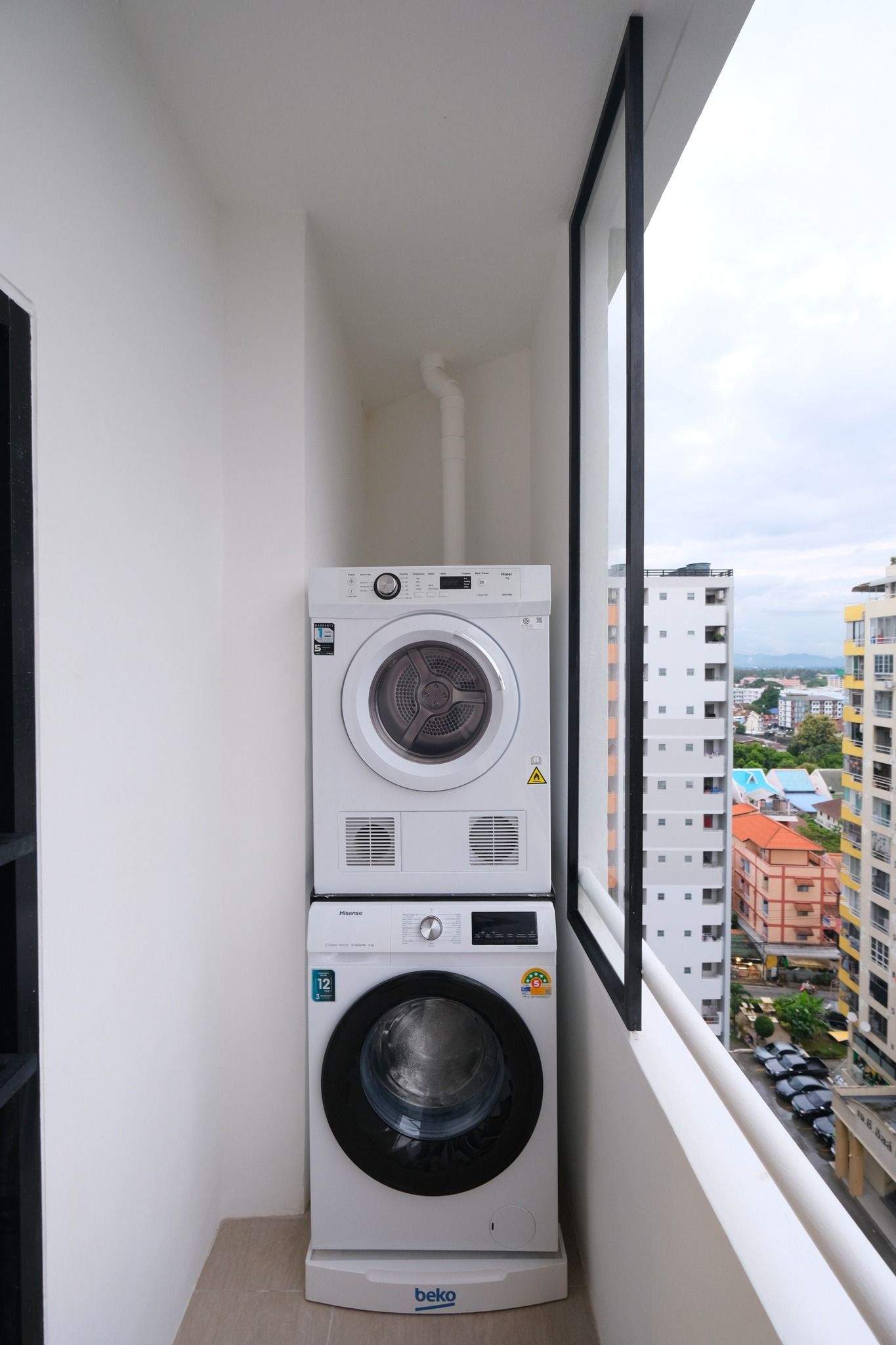 Hill Park 2 - Image 14