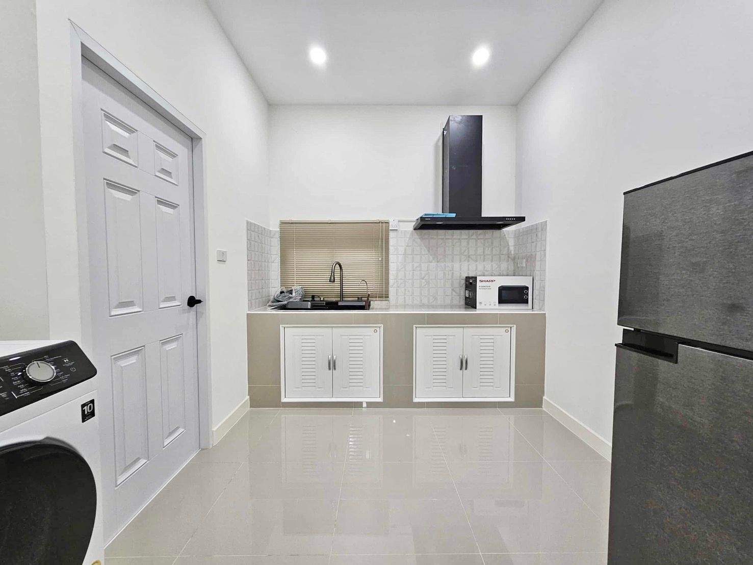 uploads/efe1bc97-da39-4732-9026-bc1cbf882b7a/163fb628-bfdb-47fb-9c46-d447e65030de