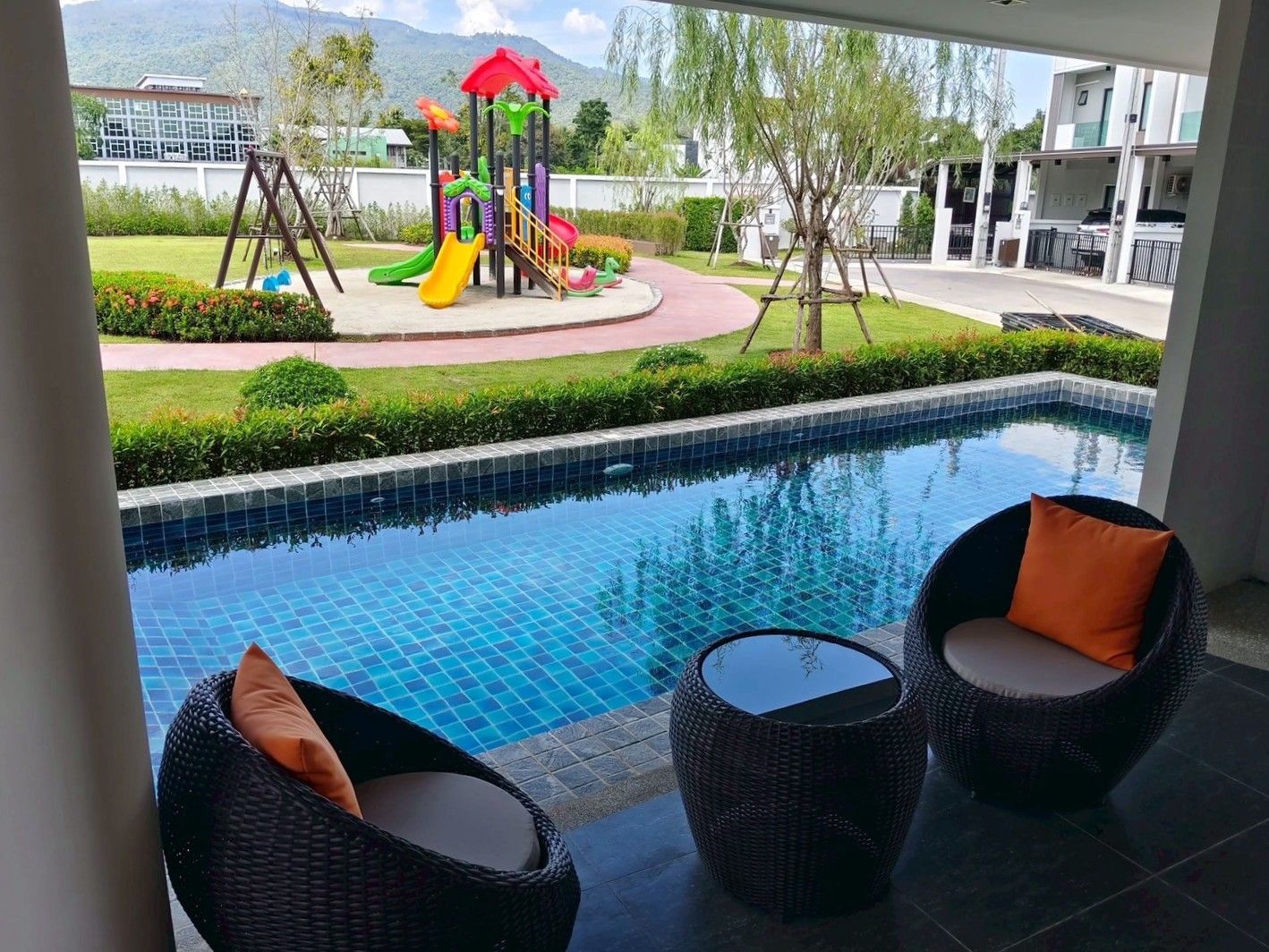 uploads/efe1bc97-da39-4732-9026-bc1cbf882b7a/1668c451-868a-40b7-a51c-ef324ae6771b