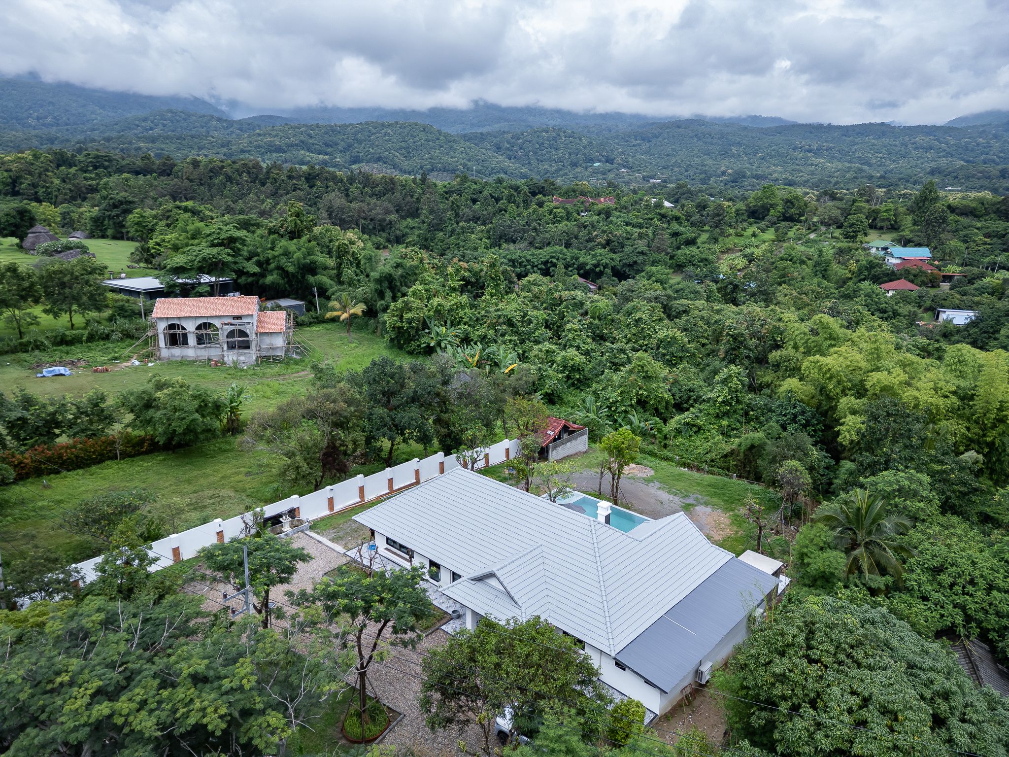 uploads/efe1bc97-da39-4732-9026-bc1cbf882b7a/1716b613-dc26-442e-97ca-4ee4f0dc5e59