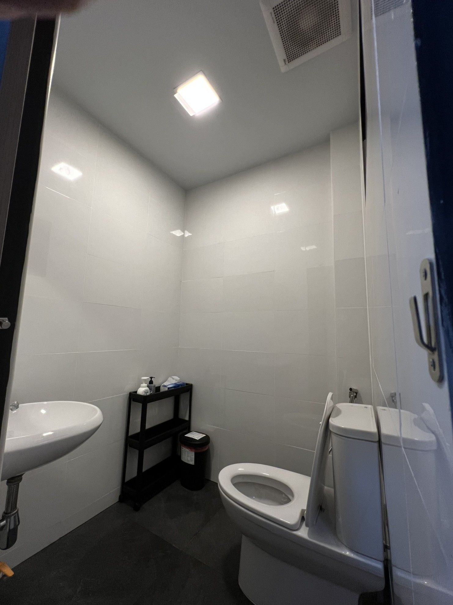 uploads/efe1bc97-da39-4732-9026-bc1cbf882b7a/17b7ec65-af92-4ed4-912a-f623f662f494