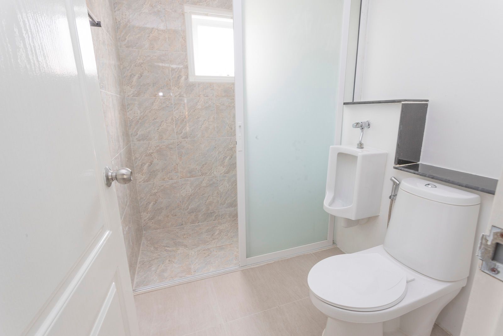 3 卧室 独立房屋 出售 在  - Image 23