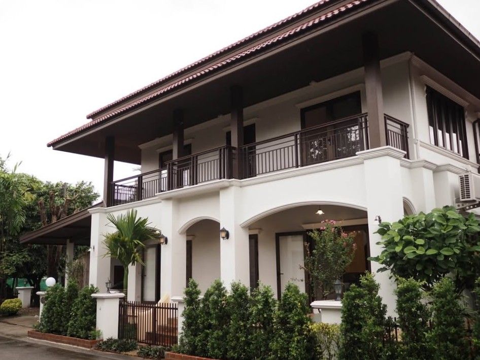 5 卧室 独立房屋 出租 在  - Image 1