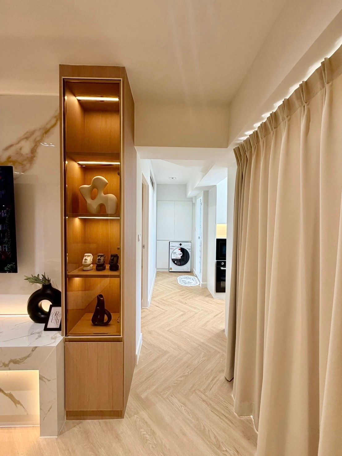 Ruan Kum Tower - Image 7