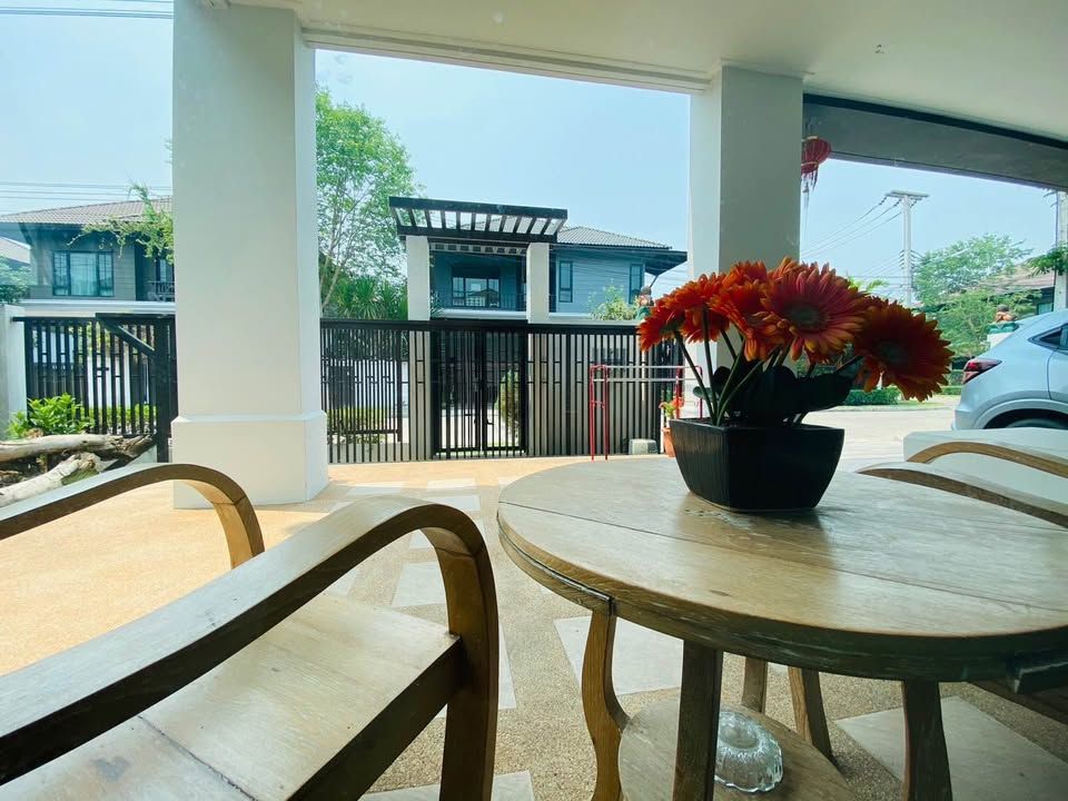 uploads/efe1bc97-da39-4732-9026-bc1cbf882b7a/1d651a4a-4fc6-4585-90da-c91eddf9c992