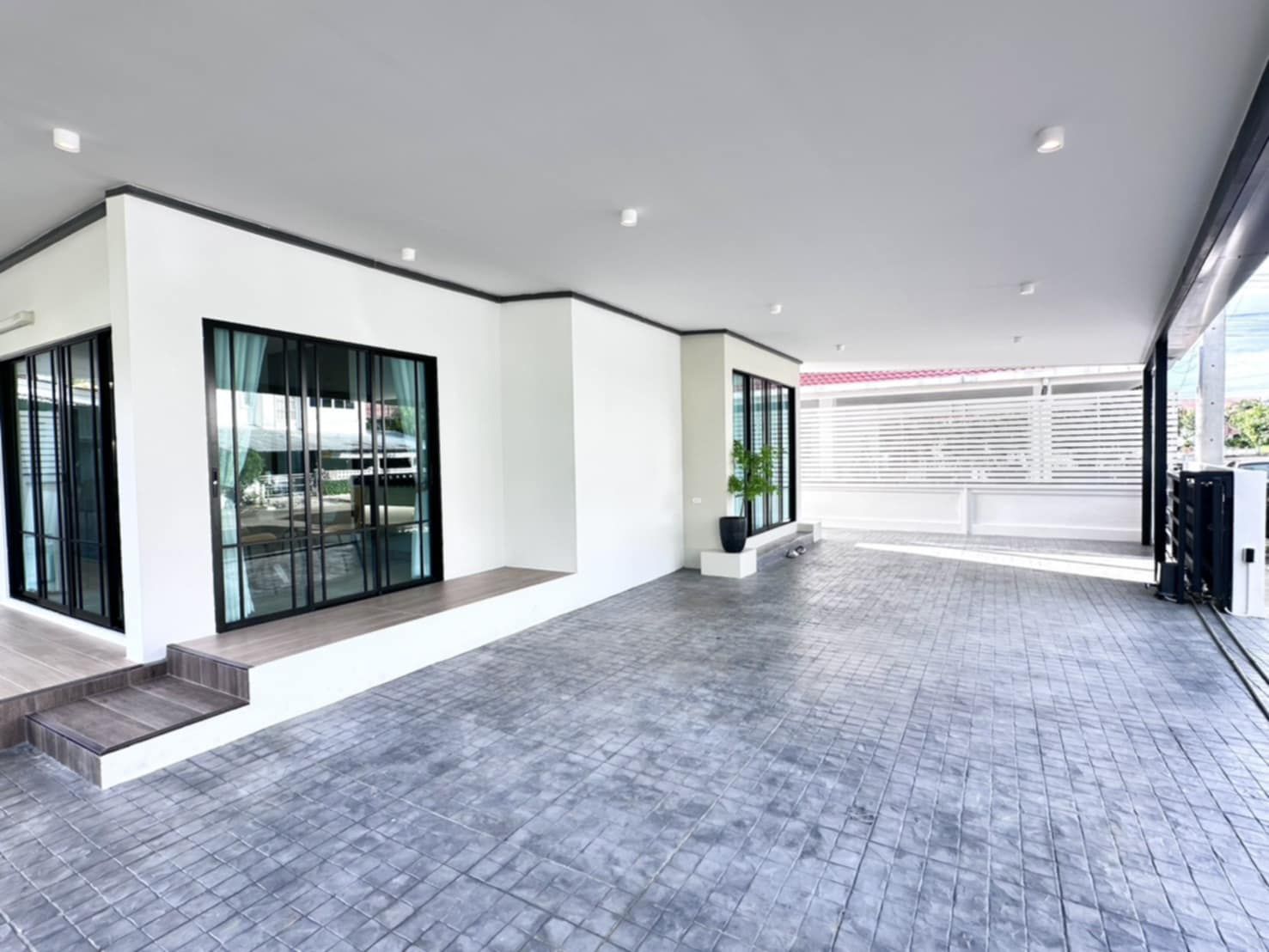 uploads/efe1bc97-da39-4732-9026-bc1cbf882b7a/1f50d0f6-a868-45cd-8b72-f289bd0b0571