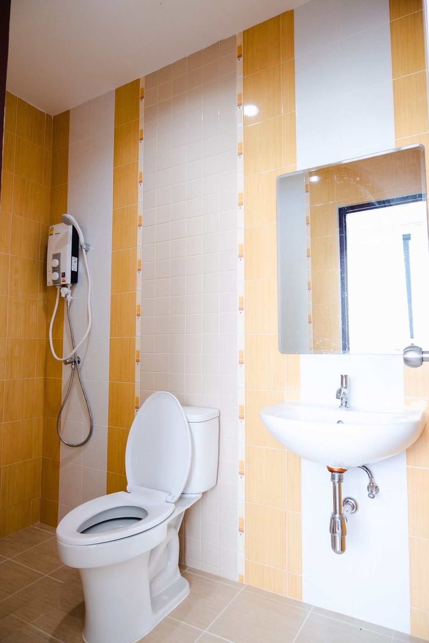 2 卧室 独立房屋 出售 在  - Image 7