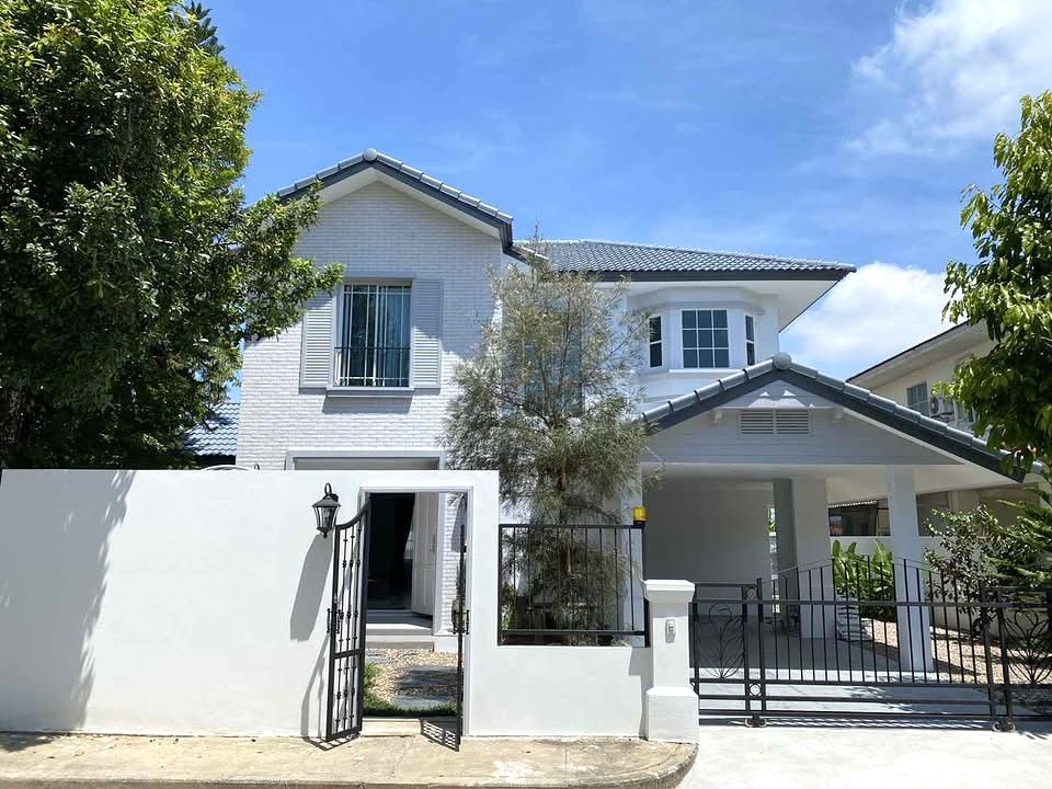 4 Bedroom House For Sale in Nong Han, San Sai, Chiang Mai - Image 1