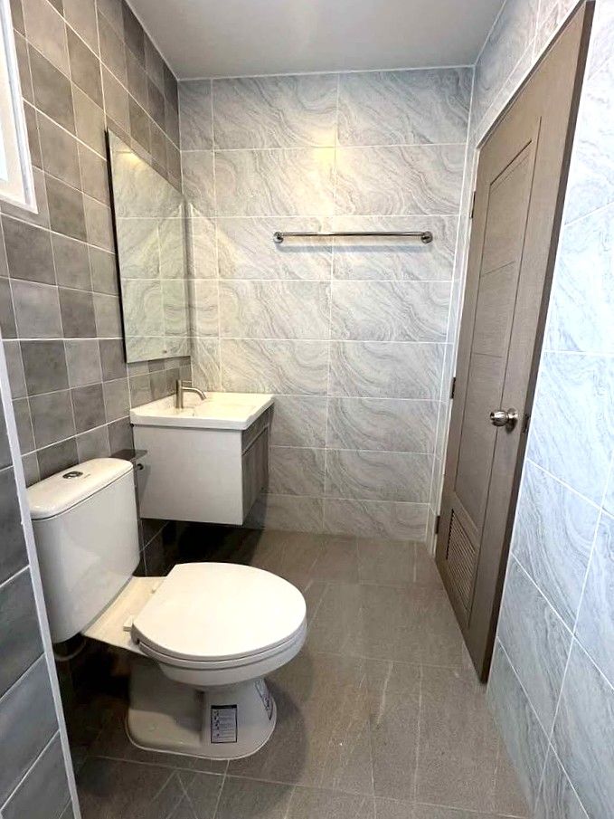 3 卧室 独立房屋 出售 在  - Image 17