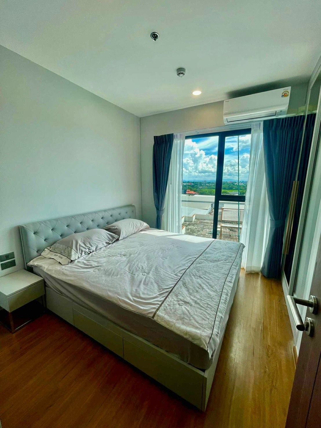 1 卧室 公寓 出租 在  - Image 8