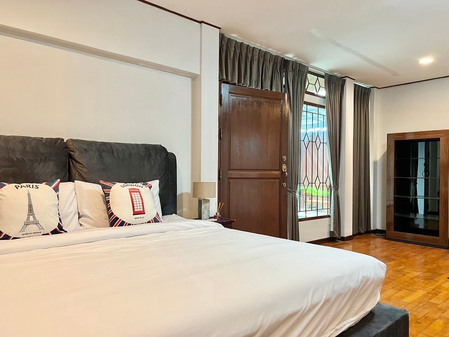 uploads/efe1bc97-da39-4732-9026-bc1cbf882b7a/24d6b207-e139-46fc-ba57-cef5850974d1