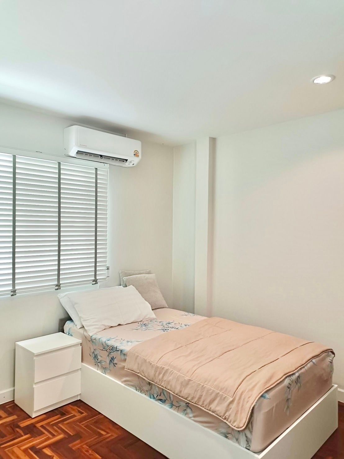 uploads/efe1bc97-da39-4732-9026-bc1cbf882b7a/261e24b6-8ac7-4abc-9ad4-c6ab62b9ccf5