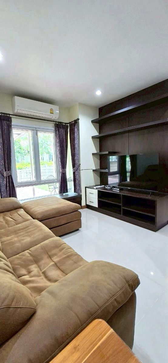 uploads/efe1bc97-da39-4732-9026-bc1cbf882b7a/2697206d-94ae-49ce-b04c-3cffa0c1fdd3