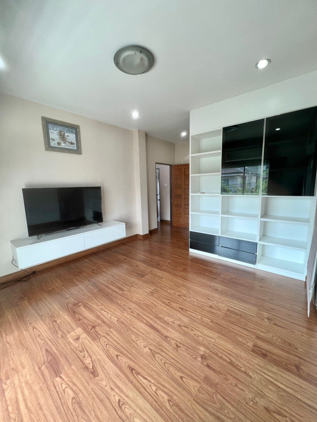 uploads/efe1bc97-da39-4732-9026-bc1cbf882b7a/27887f96-e4c2-4960-abe3-80ca0b74dd3e