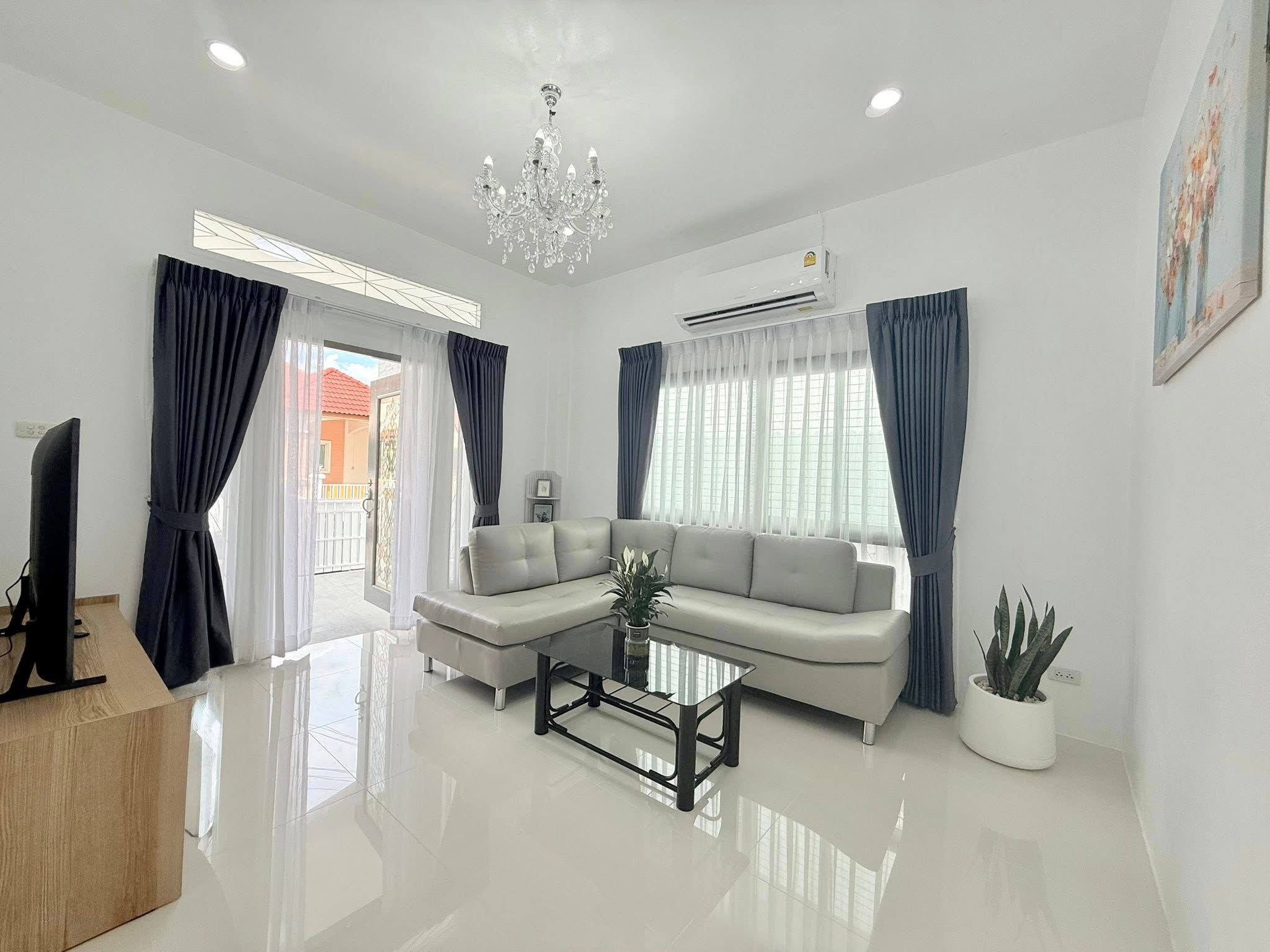 uploads/efe1bc97-da39-4732-9026-bc1cbf882b7a/279c5eef-f44b-4ee4-9f74-555e0f85fd42