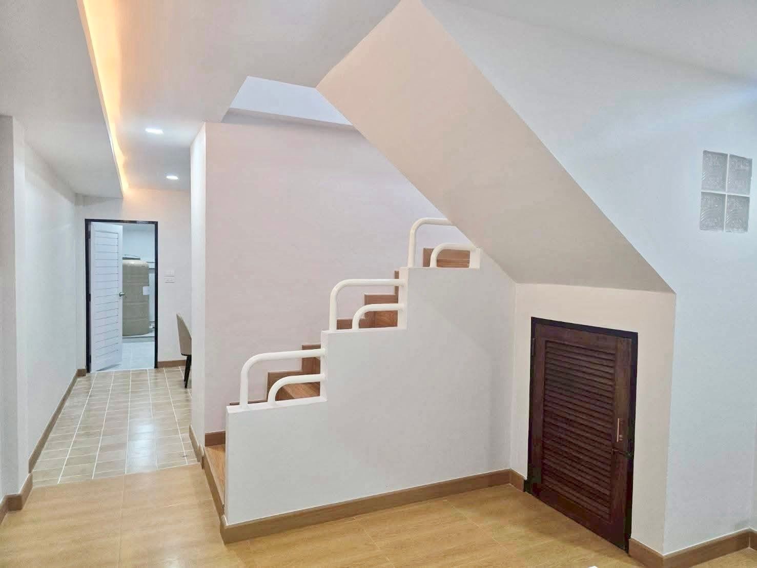 uploads/efe1bc97-da39-4732-9026-bc1cbf882b7a/290c5045-270f-4d7f-8c23-7e32ebb71344