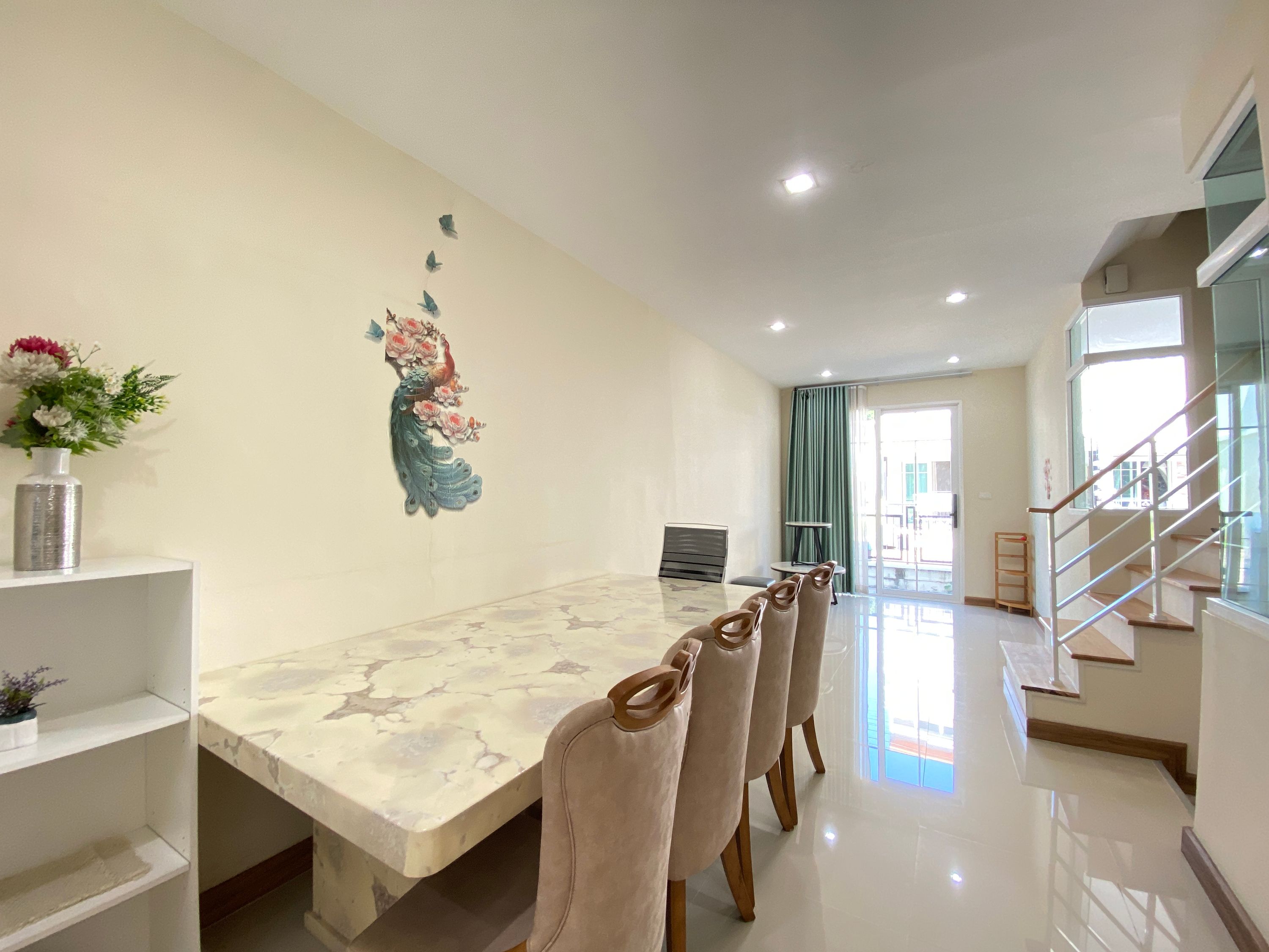 3 卧室 联排别墅 出租 在  - Image 4