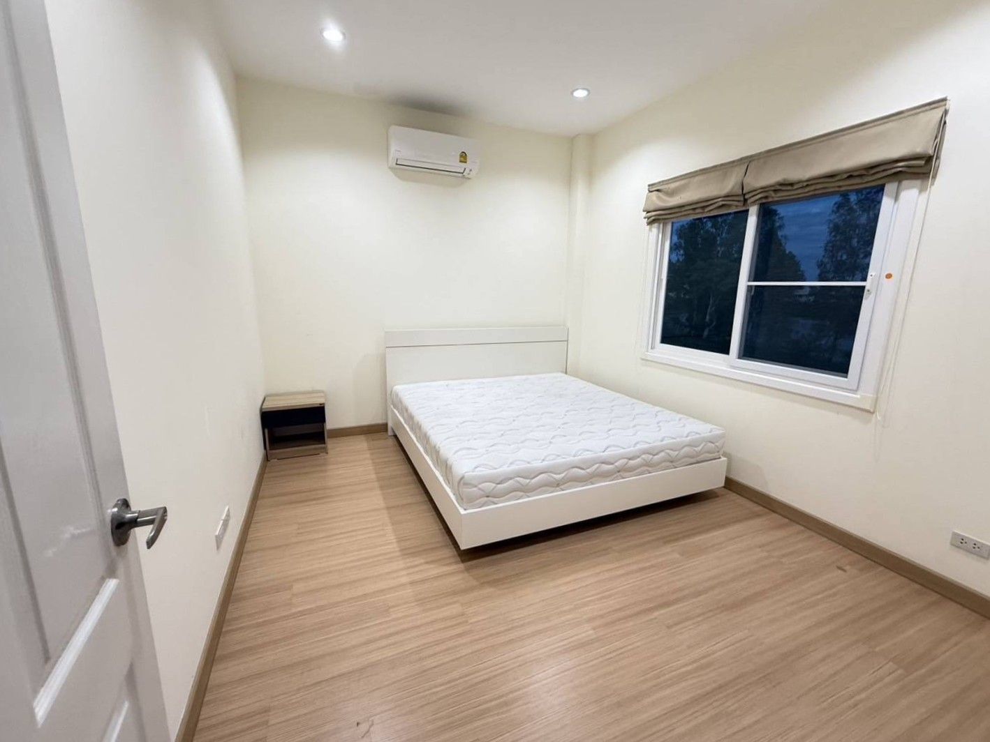 uploads/efe1bc97-da39-4732-9026-bc1cbf882b7a/29c247f8-3081-4d7b-89ec-73d7592f4e95