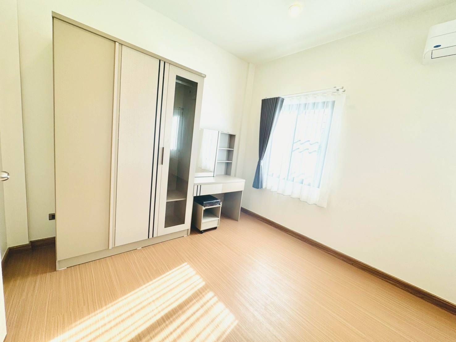 3 Bedroom Townhouse For Rent in Nong Phueng, Saraphi, Chiang Mai - Image 15