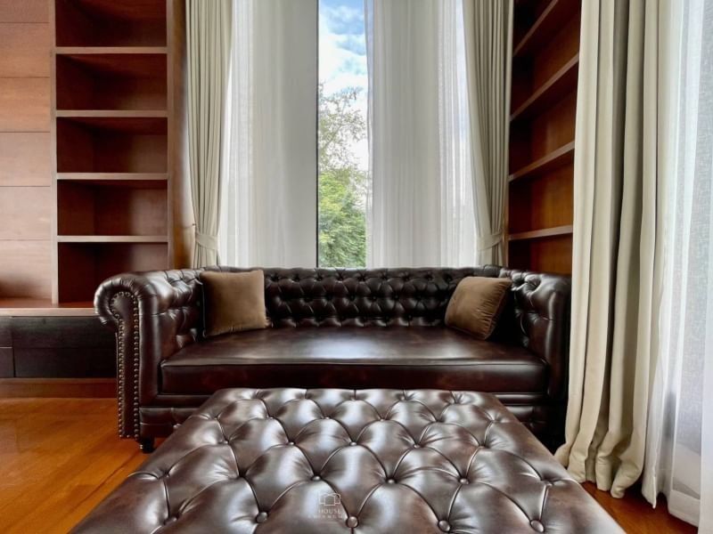 uploads/efe1bc97-da39-4732-9026-bc1cbf882b7a/2c100de1-a34b-4927-b8a8-f560c27cc6b9