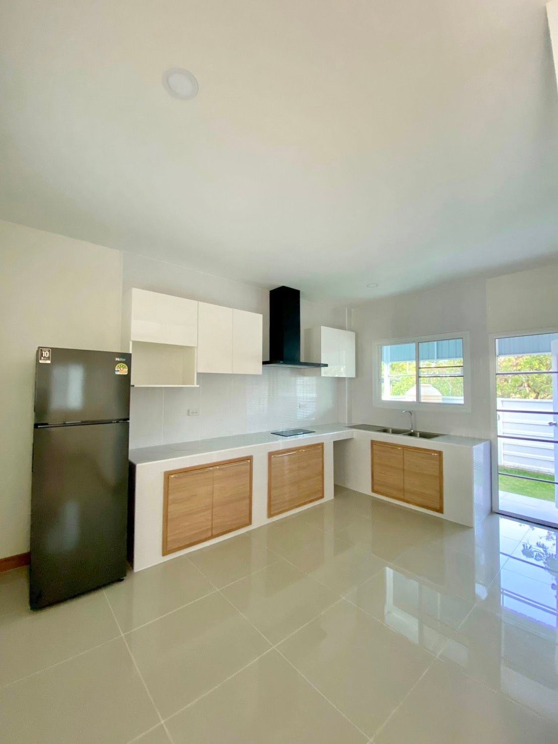 3 卧室 独立房屋 出租 在  - Image 3