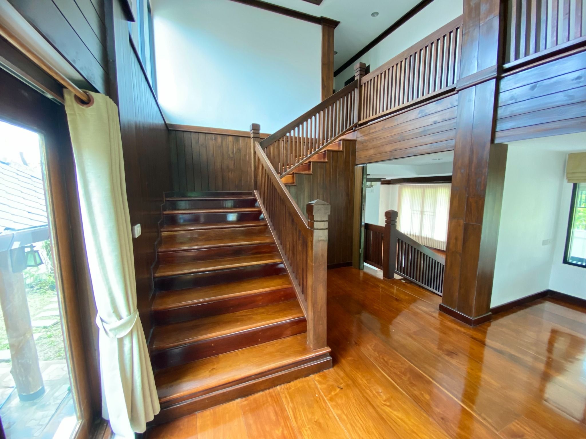 uploads/efe1bc97-da39-4732-9026-bc1cbf882b7a/2cd8a976-e6f5-4edf-a595-d96e727a7028