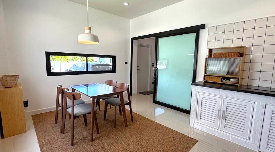 4 卧室 独立房屋 出租 在  - Image 3