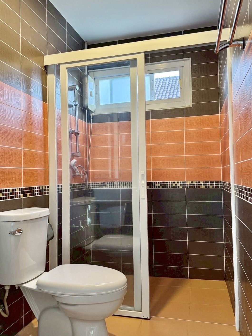 uploads/efe1bc97-da39-4732-9026-bc1cbf882b7a/2ea7e3ff-baac-46f6-957c-aa6229264b7d