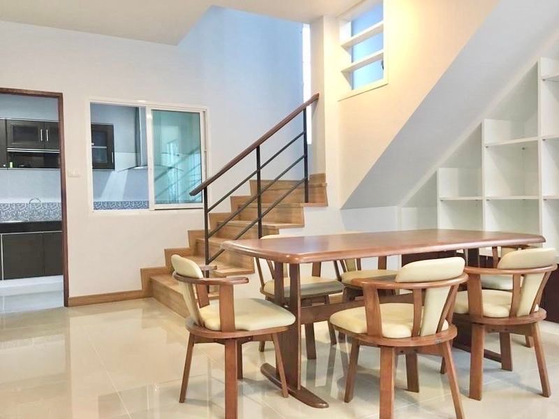 uploads/efe1bc97-da39-4732-9026-bc1cbf882b7a/2ef89503-985e-4a4c-9e7d-5e117187daf9