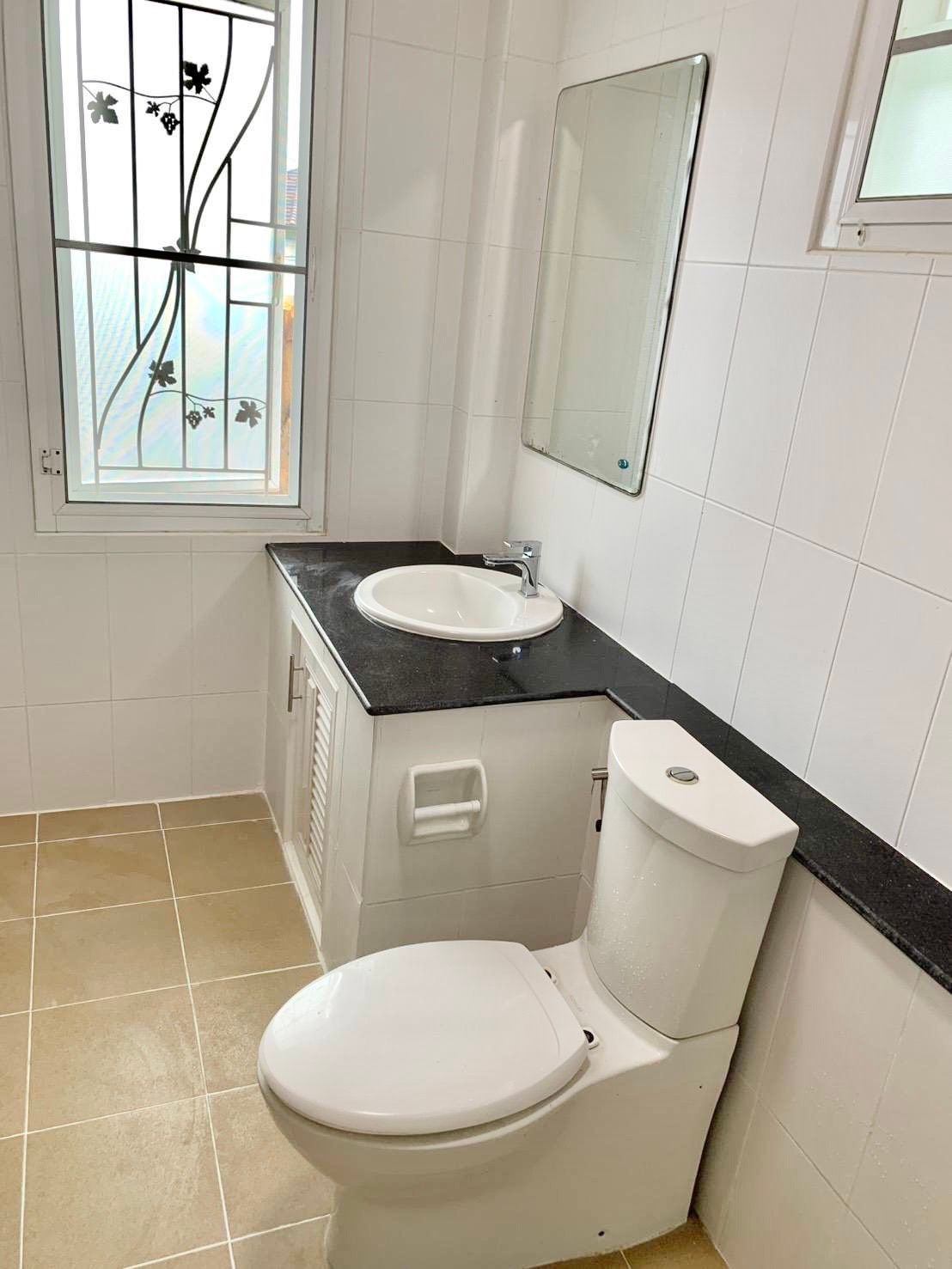 3 卧室 独立房屋 出租 在  - Image 14