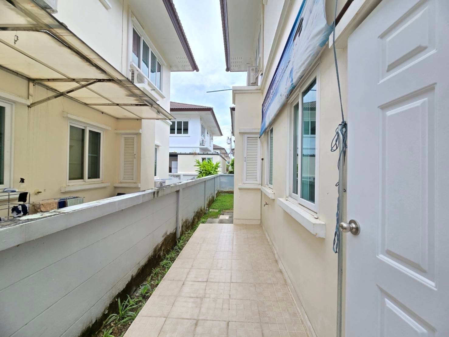 เดอะ แกรนด์ วิลเลจ - Image 15