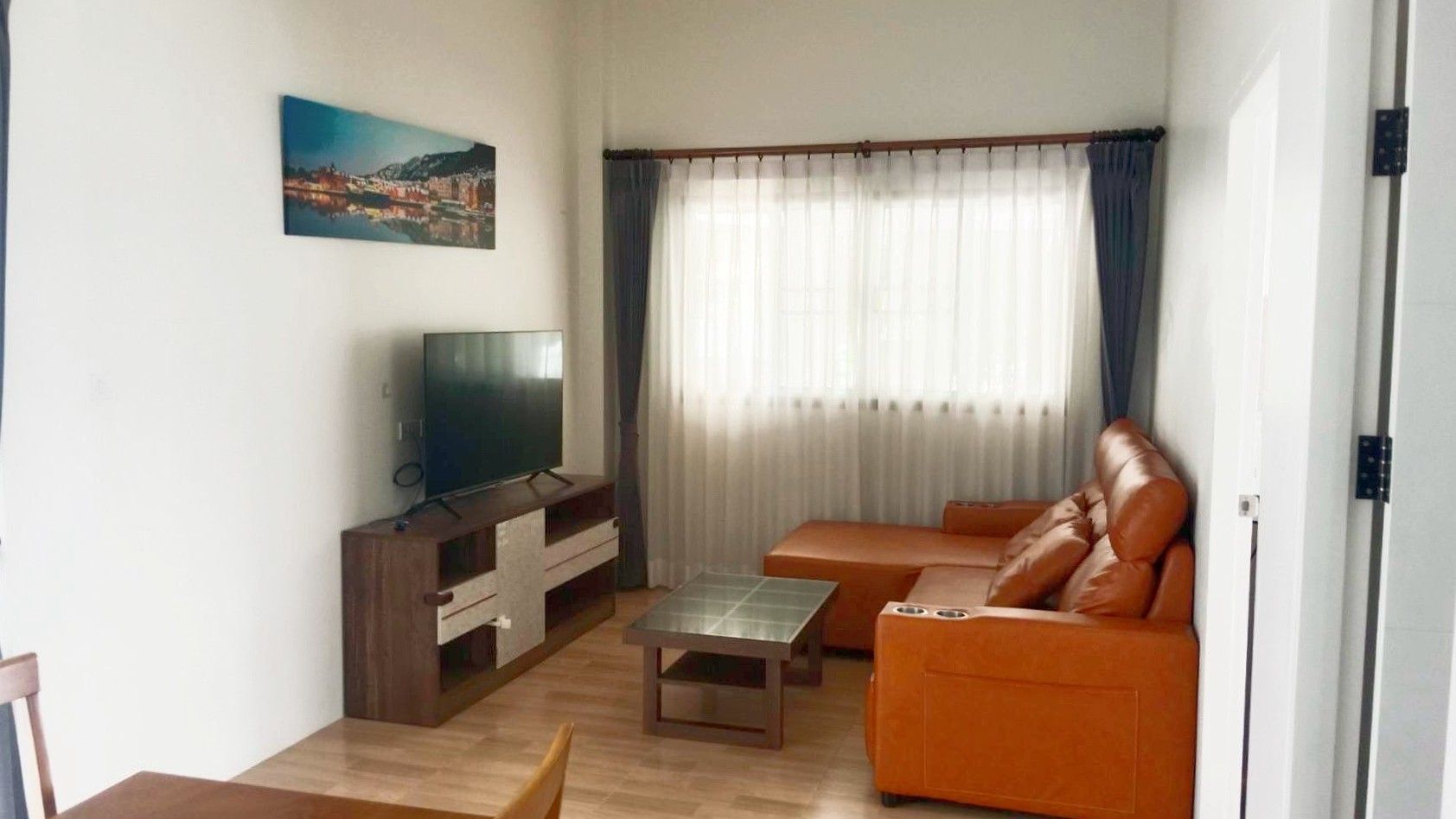 3 卧室 独立房屋 出租 在  - Image 2