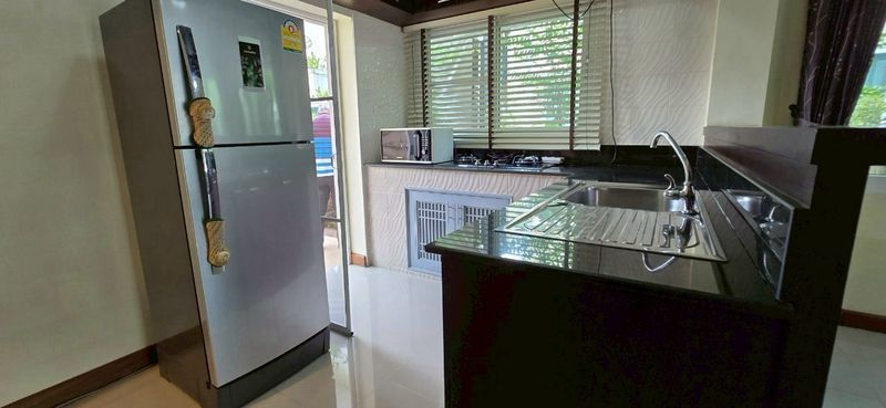 uploads/efe1bc97-da39-4732-9026-bc1cbf882b7a/321b51a8-def2-4b3b-a2e6-44068c7c9f65