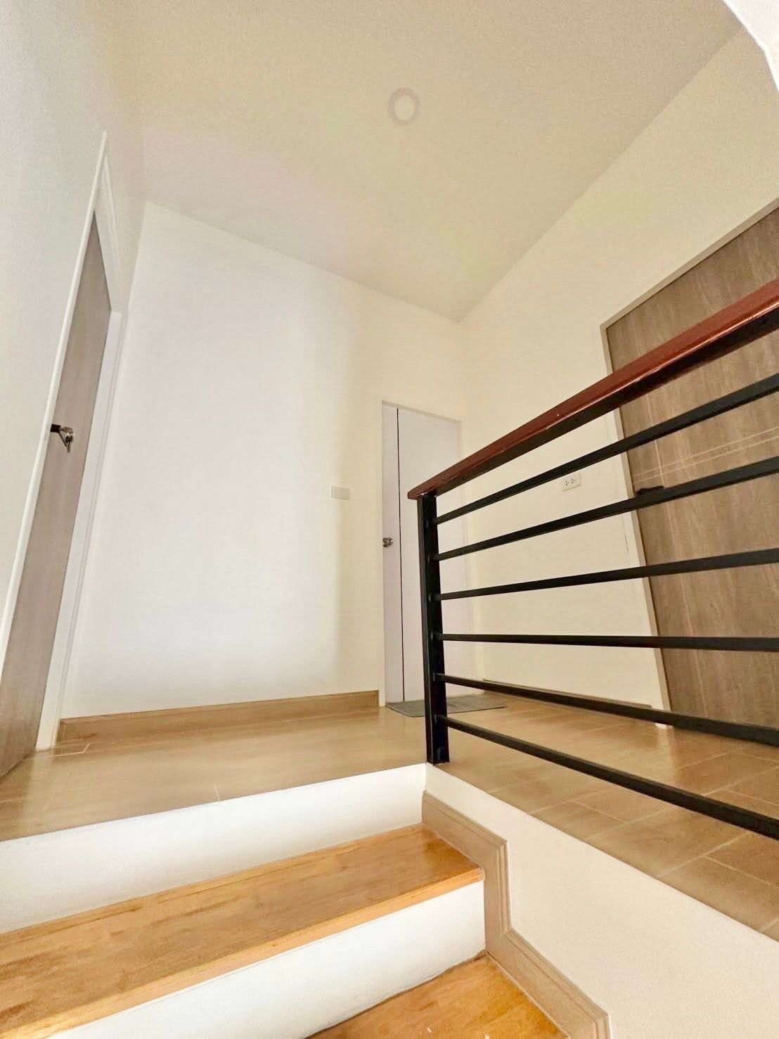 uploads/efe1bc97-da39-4732-9026-bc1cbf882b7a/32950d69-9d35-4cec-8833-7f9554847668