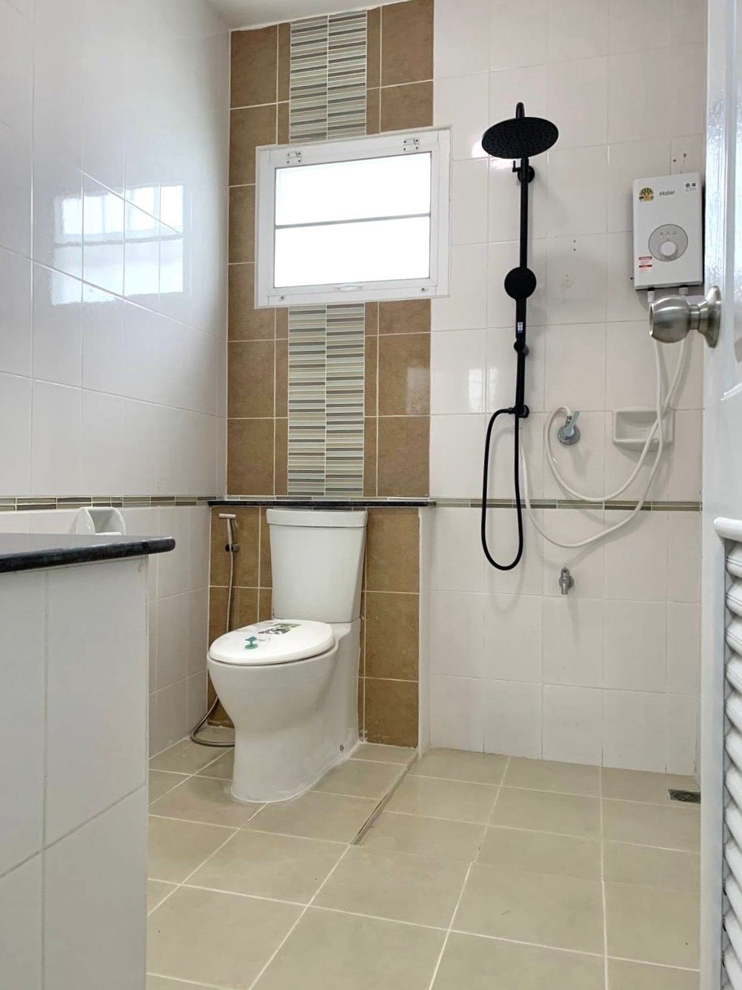 3 卧室 独立房屋 出租 在  - Image 11