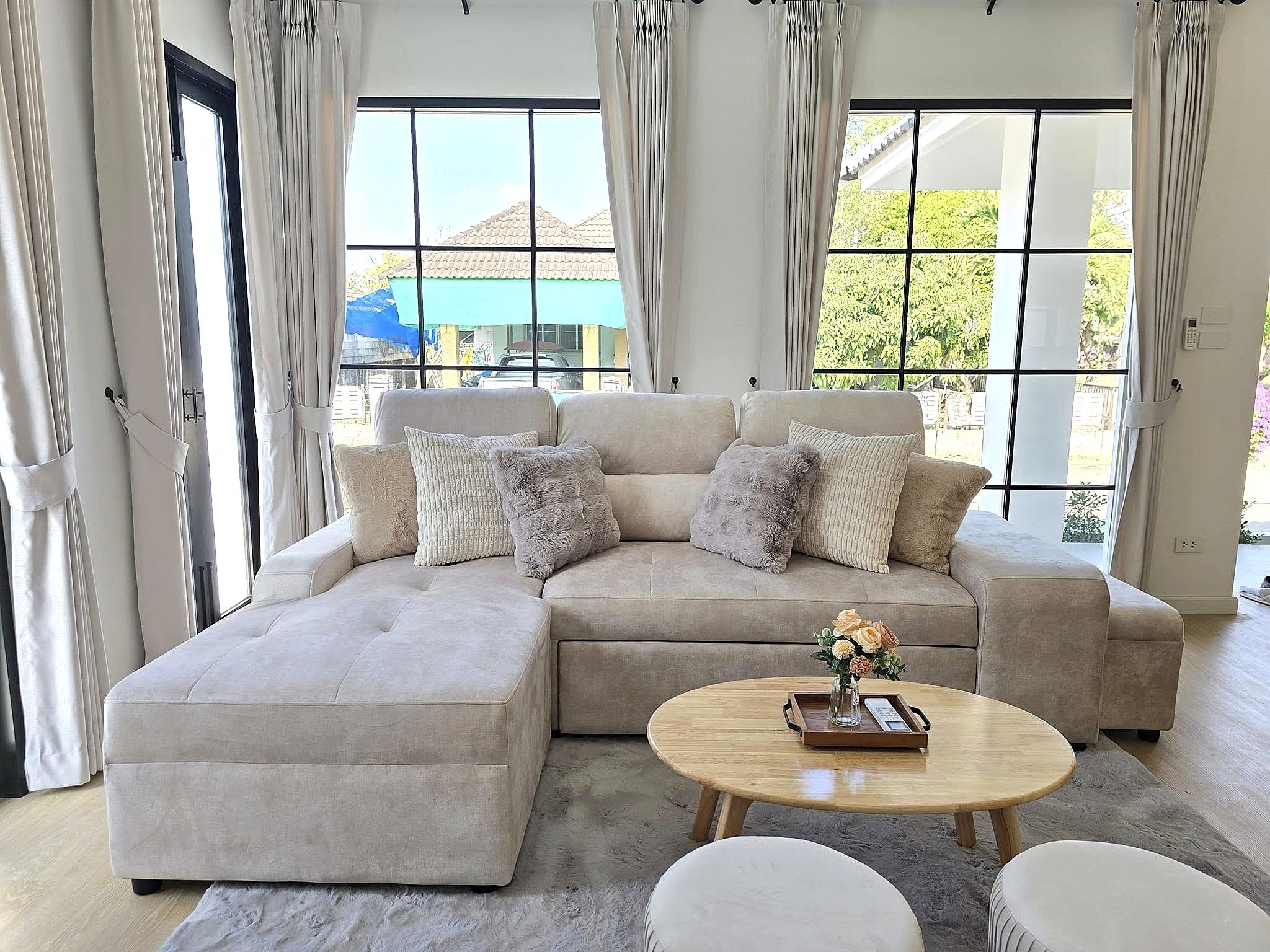 uploads/efe1bc97-da39-4732-9026-bc1cbf882b7a/33f6a52a-6b01-4b09-9814-19554c68761b