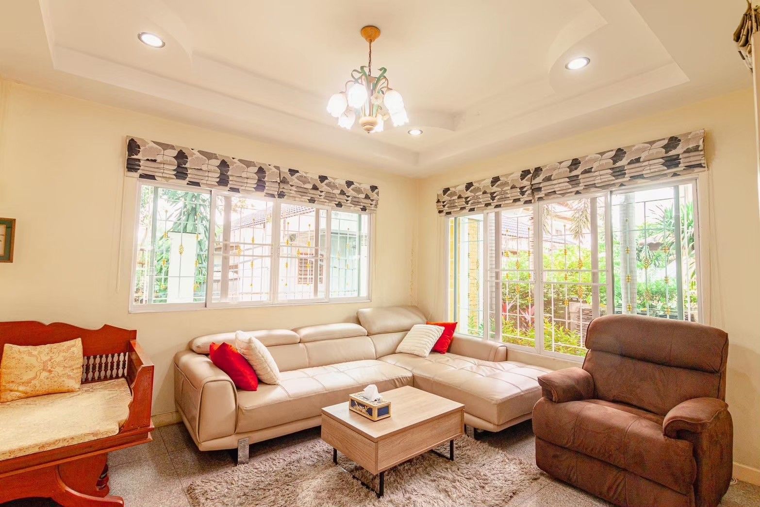 uploads/efe1bc97-da39-4732-9026-bc1cbf882b7a/35eff7ad-1bf0-4e28-9791-037f00ff593b