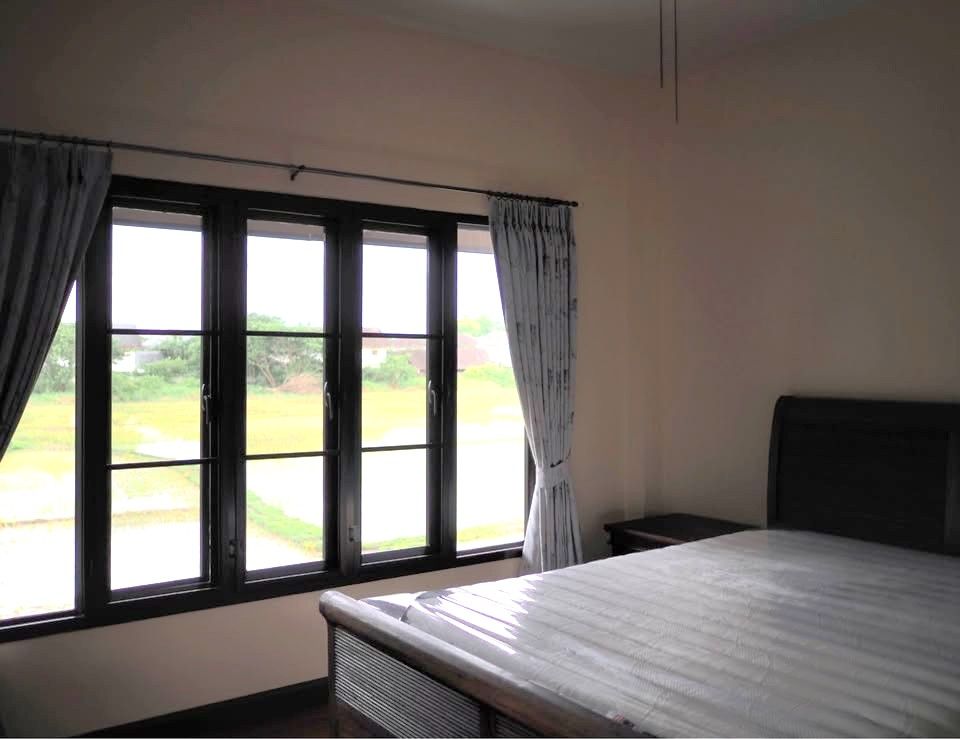 5 卧室 独立房屋 出租 在  - Image 13