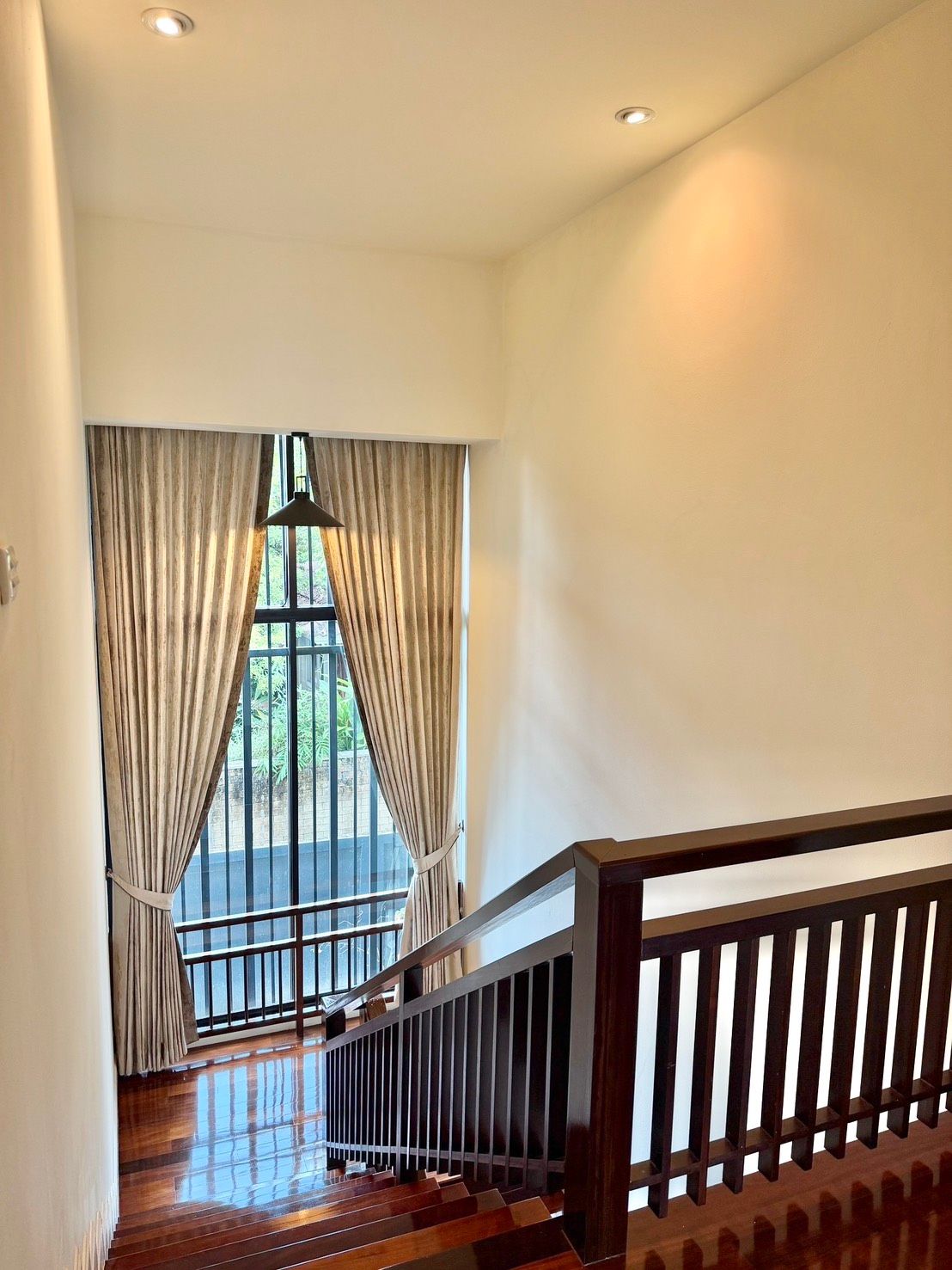 4 卧室 独立房屋 出租 在  - Image 8