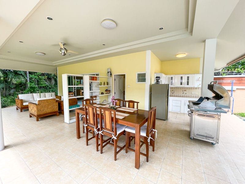 uploads/efe1bc97-da39-4732-9026-bc1cbf882b7a/3836c705-0c5e-46ed-bc1a-dc4b8981008c