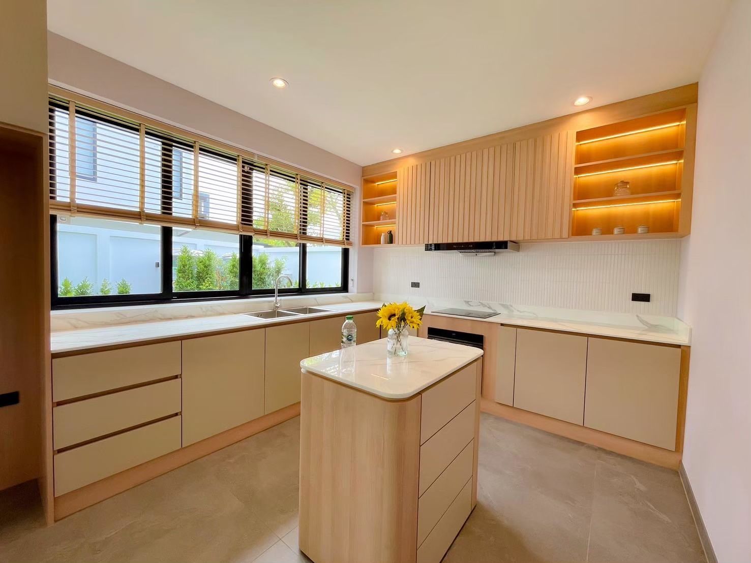 uploads/efe1bc97-da39-4732-9026-bc1cbf882b7a/388bc767-7d23-42e0-98d8-95ae171ff4a0