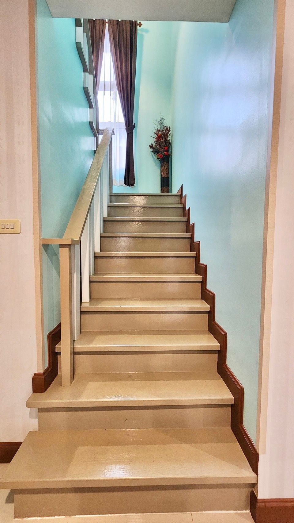 uploads/efe1bc97-da39-4732-9026-bc1cbf882b7a/3ae92f76-133f-4bfc-a251-7ea40c19cad2