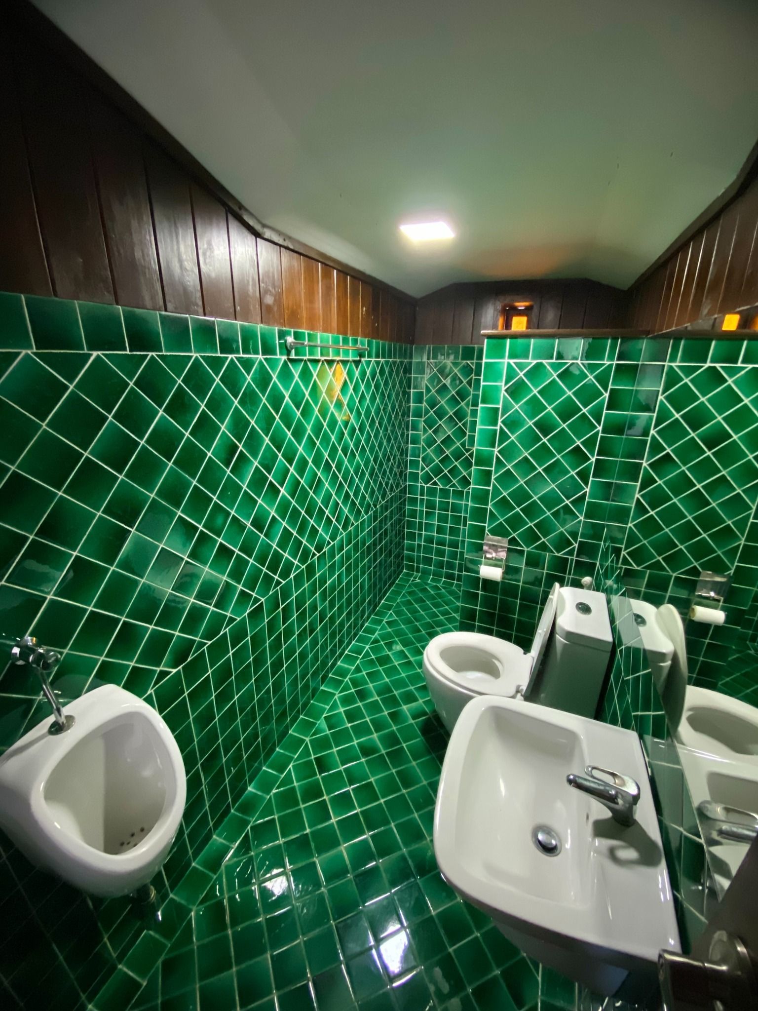 uploads/efe1bc97-da39-4732-9026-bc1cbf882b7a/3c8382b8-fd1c-4841-ac83-0508ffc14f0b