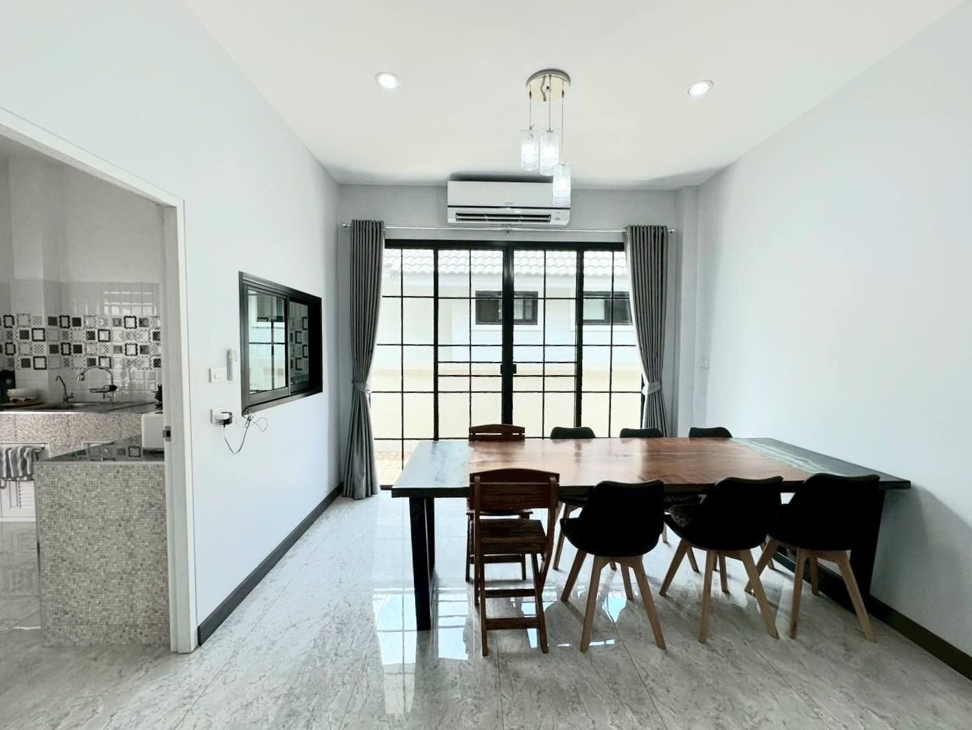 uploads/efe1bc97-da39-4732-9026-bc1cbf882b7a/3ea1c595-fd5c-4325-80fd-5021670e9382