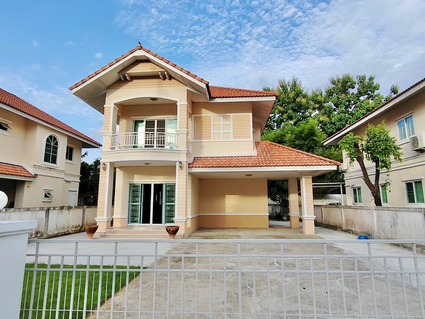 uploads/efe1bc97-da39-4732-9026-bc1cbf882b7a/3eb8f59b-dfa1-448d-abad-31c7dda2151f