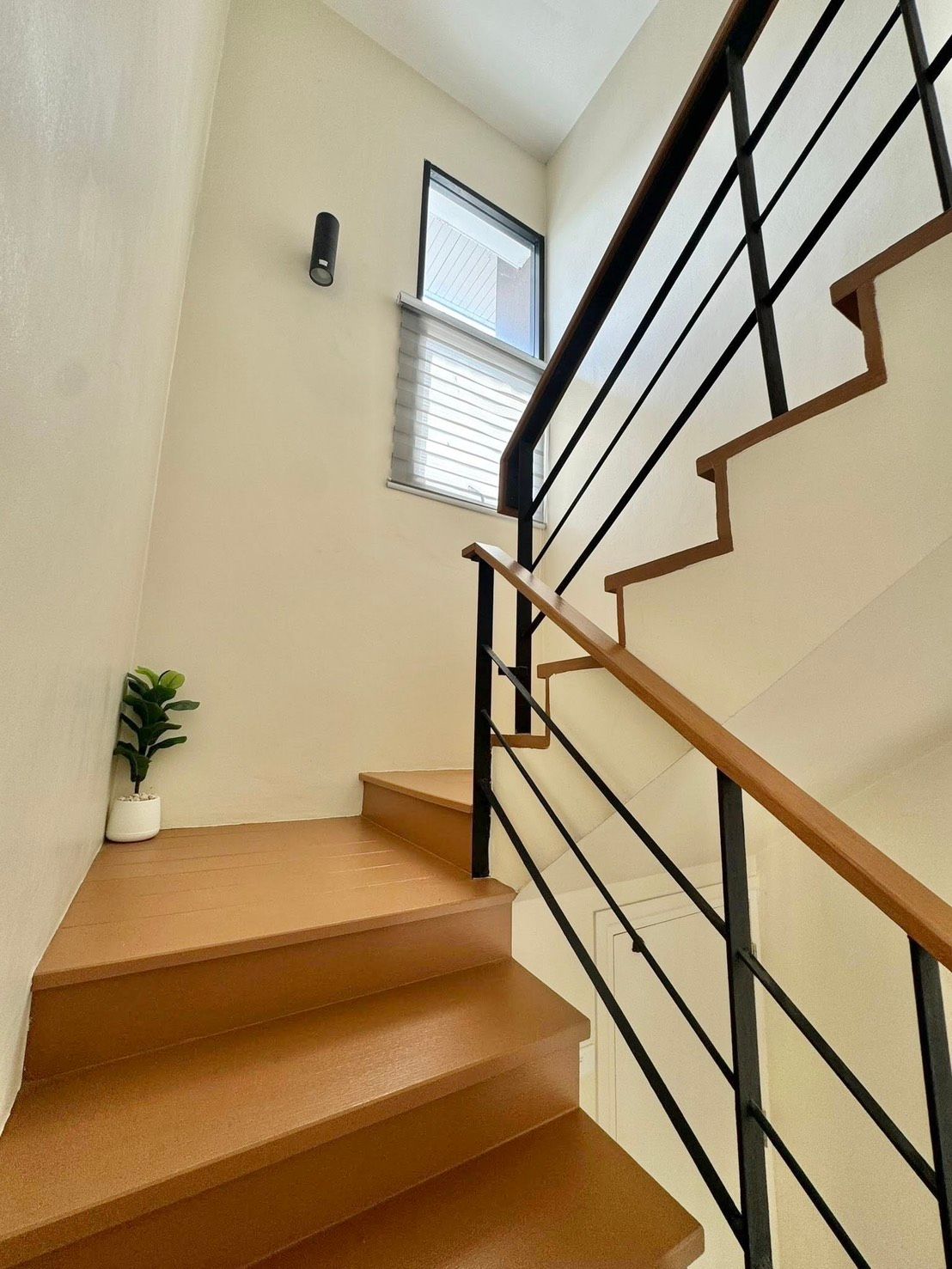 3 Bedroom House For Rent in Ton Pao, San Kamphaeng, Chiang Mai - Image 8