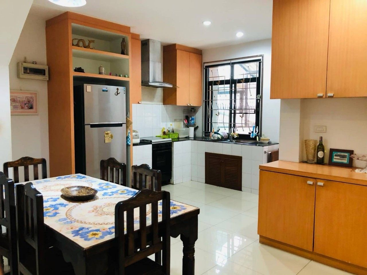 2 Bedroom Townhouse For Rent in Chang Khlan, Mueang Chiang Mai, Chiang Mai - Image 3